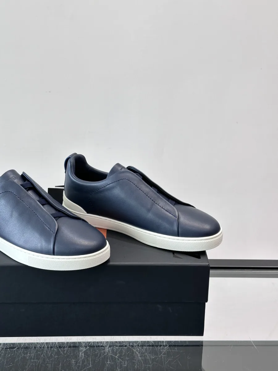 Low-Top Leather Sneaker - Navy, photo 8