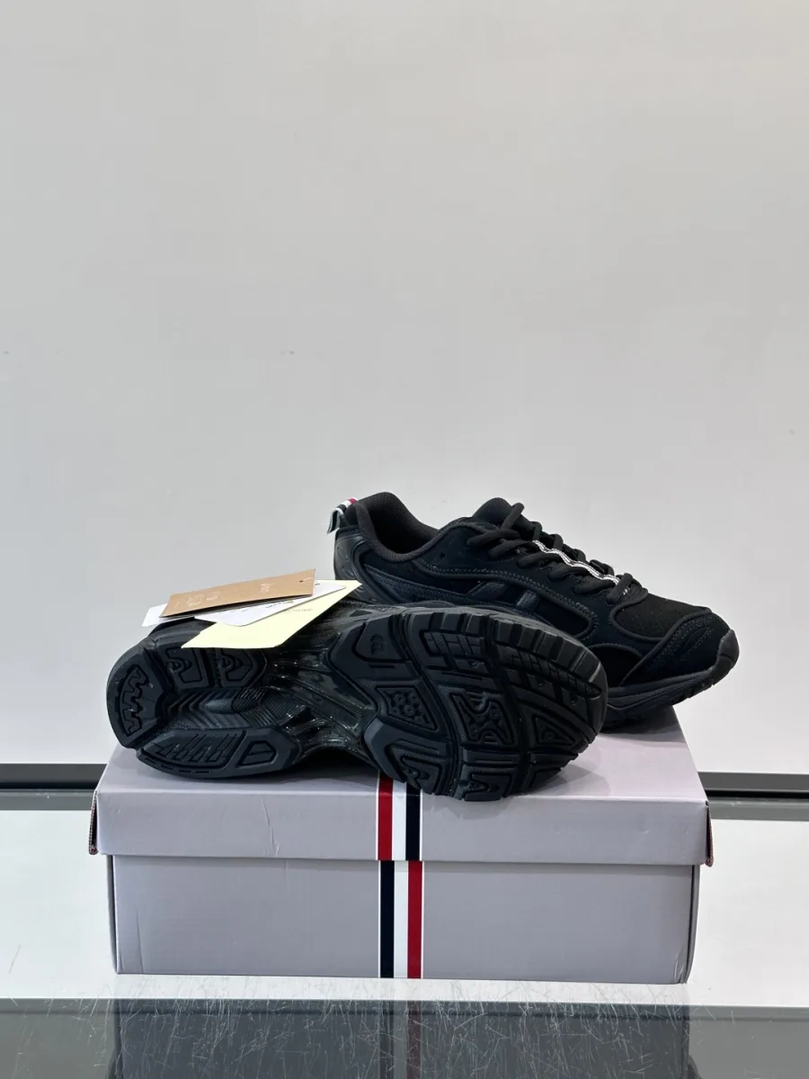 Trail Running Sneaker - Black, photo 9