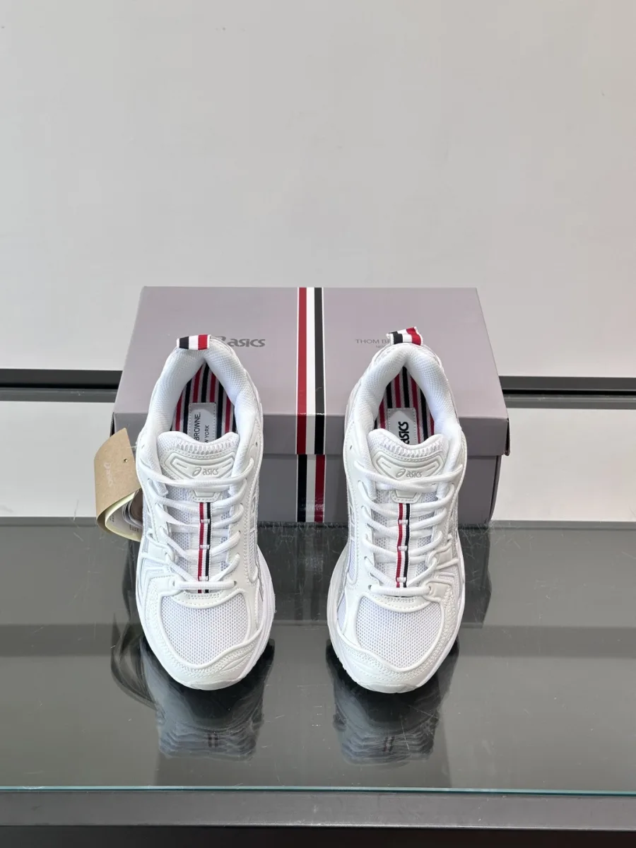 Trail Running Sneaker - White, photo 6