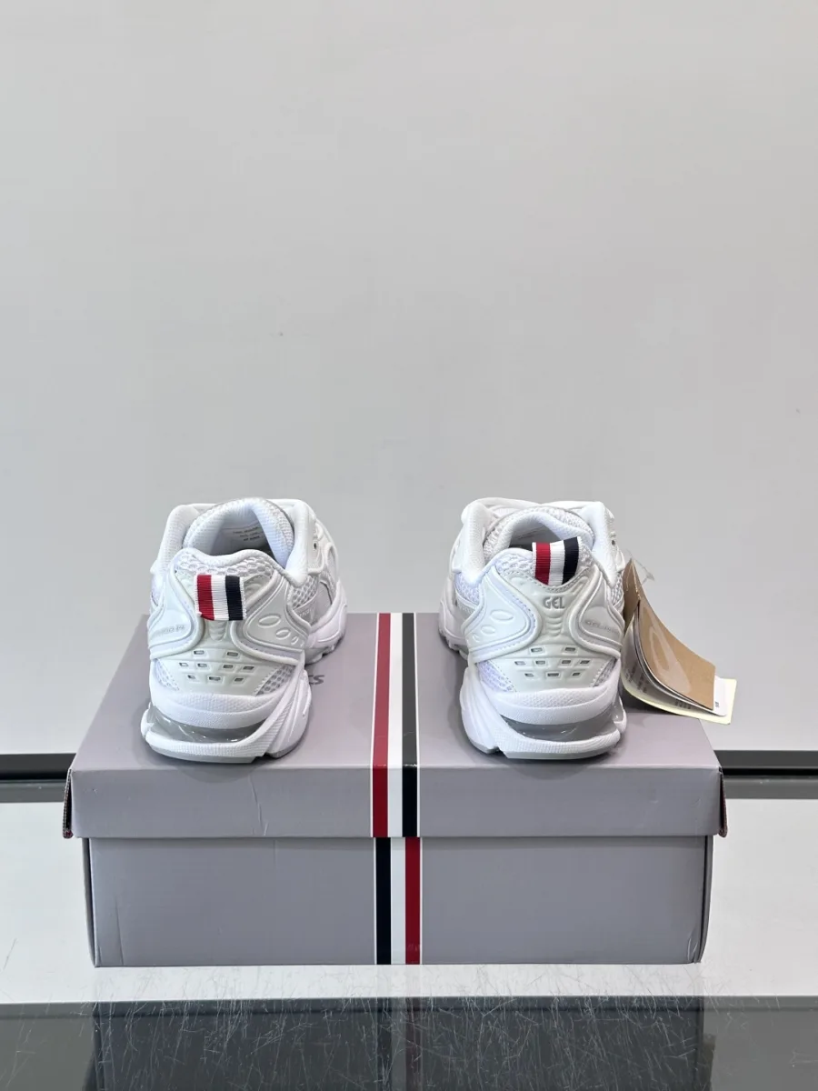 Trail Running Sneaker - White, photo 8