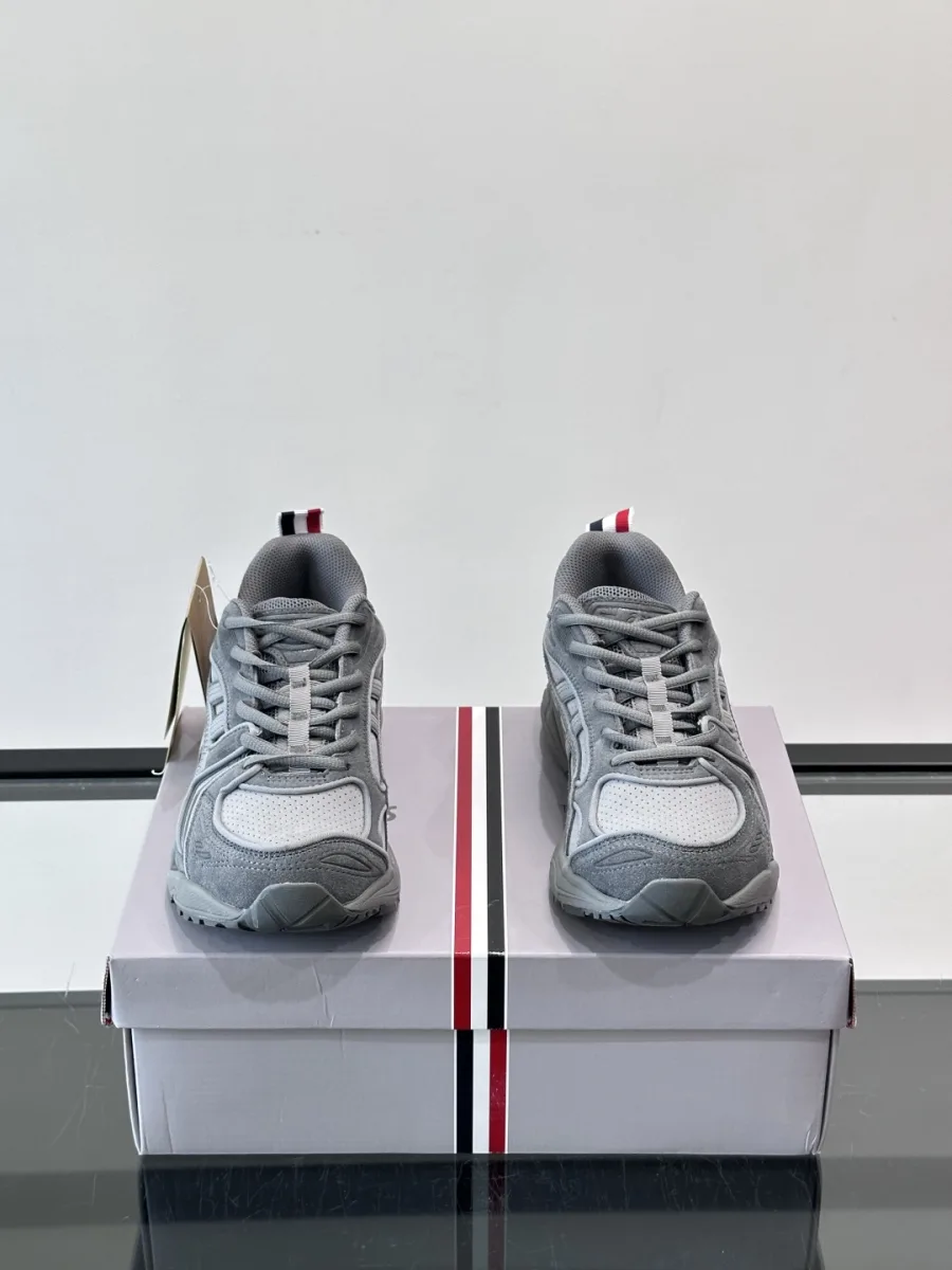 Trail Running Sneaker - Grey, photo 2