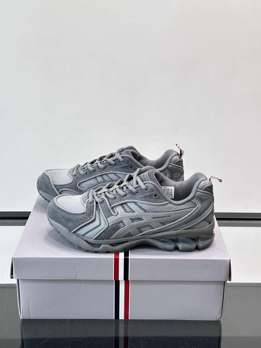Trail Running Sneaker - Grey, photo 3