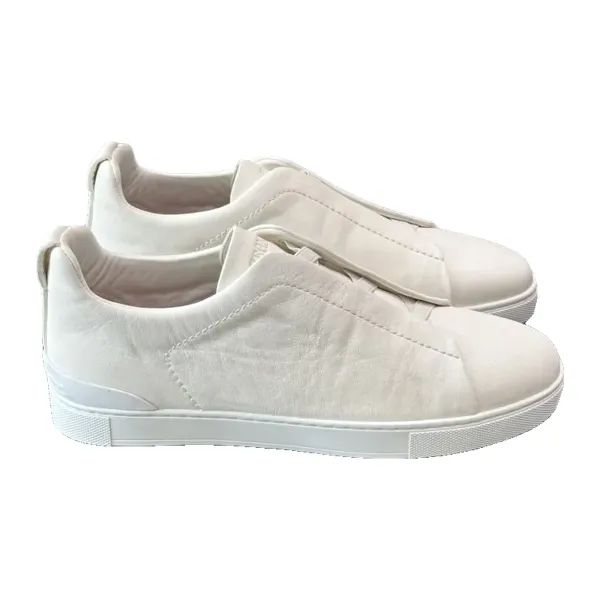 Low-Top Suede Sneaker - White