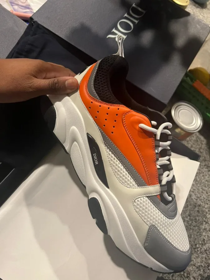 Customer review 16